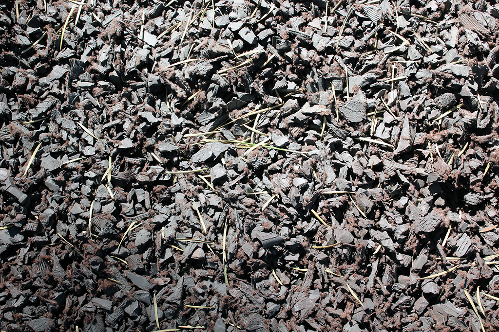 Rubber Mulch Nuggets (Brown)